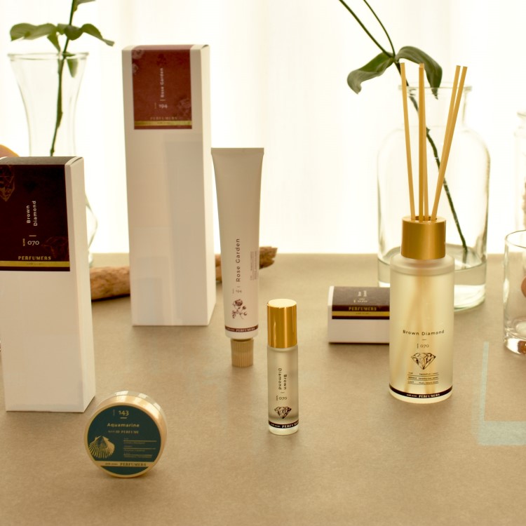 PERFUMERS ソリッドパフューム ブラウンダイアモンド ブラウンダイアモンド