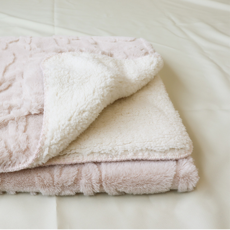 Bumpy Nyan 肩掛けブランケット ベージュ ベージュ