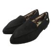 ブラックスエード