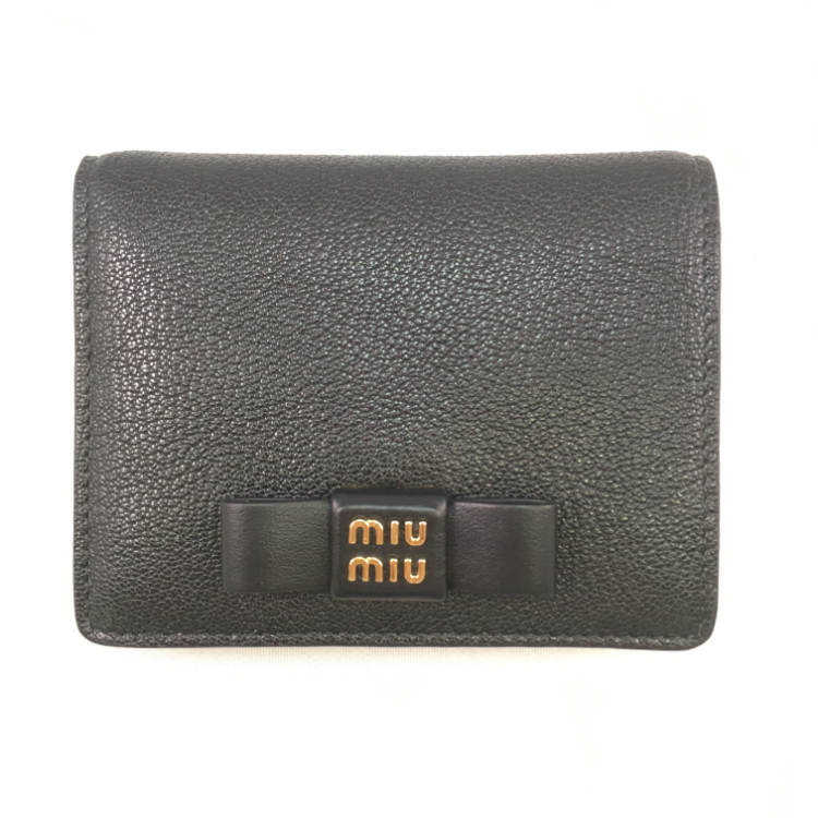 〔MIUMIU〕コンパクト財布