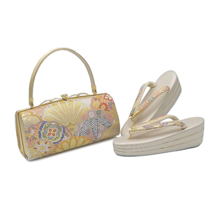 振袖 フォーマル用和装草履バッグセット 草履 Mサイズ ビジター表示商品 ファンビ寺内ネットストア