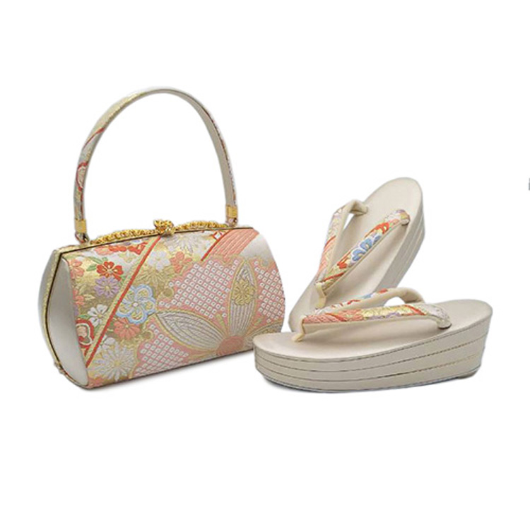 振袖 フォーマル用和装草履バッグセット 草履 Mサイズ ビジター表示商品 ファンビ寺内ネットストア