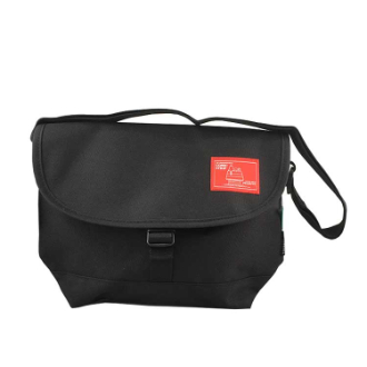 【SNOOPY】スヌーピー RE-PET メッセンジャーショルダー RD