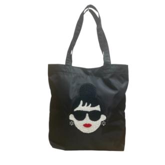 【HAPPY　FACE】ハッピーフェイス　EMMA相良刺繍　顔トート