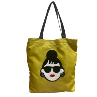 【HAPPY　FACE】ハッピーフェイス　EMMA相良刺繍　顔トート