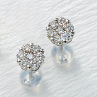 Ptダイヤモンドピアス