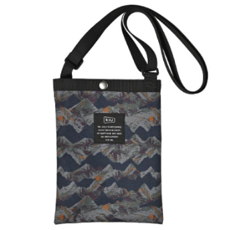 【KiU】600D サコッシュミニ シエラ