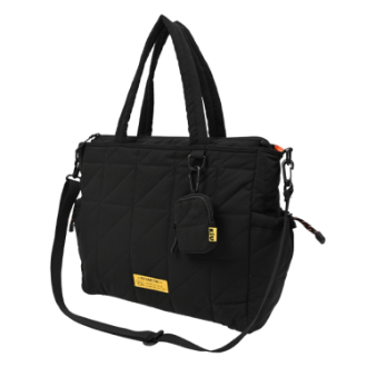 【KiU】スクエアパデッドマルチパーパストートバッグ　ブラック