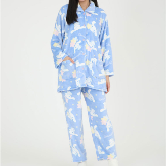 [ネットストア限定特価]キャラクターパジャマ  サンリオ  シナモロール  ブルー  L