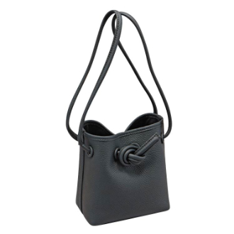 [ネットストア限定特価]〔VASIC〕バッグ  BLACK