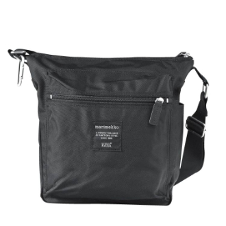[ネットストア限定特価]〔マリメッコ〕ショルダーバッグ  ブラック