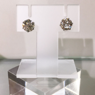 [お年玉セール]Ptダイヤモンドピアス