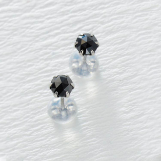 [半期に一度の大感謝SALE]Ptブラックダイヤモンドピアス