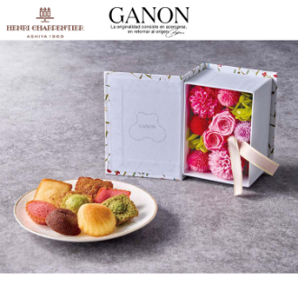 [母の日ギフト]「GANON FLORIST」監修 プリザーブドフラワーBOOKと「アンリ・シャルパンティエ」プティ・ガトー・アソルティ GP26-AS 81005
