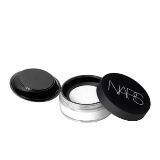 〔ブランドコスメセール〕［62］【NARS】 ナーズ ライトリフレクティング セッティングパウダー ルース