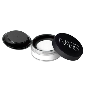 〔ブランドコスメセール〕［75］【NARS】 ナーズ ライトリフレクティング セッティングパウダー ルース