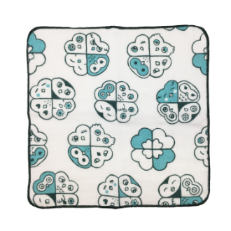 【ai sayama】アイ サヤマ　タオルハンカチ　フクローバー